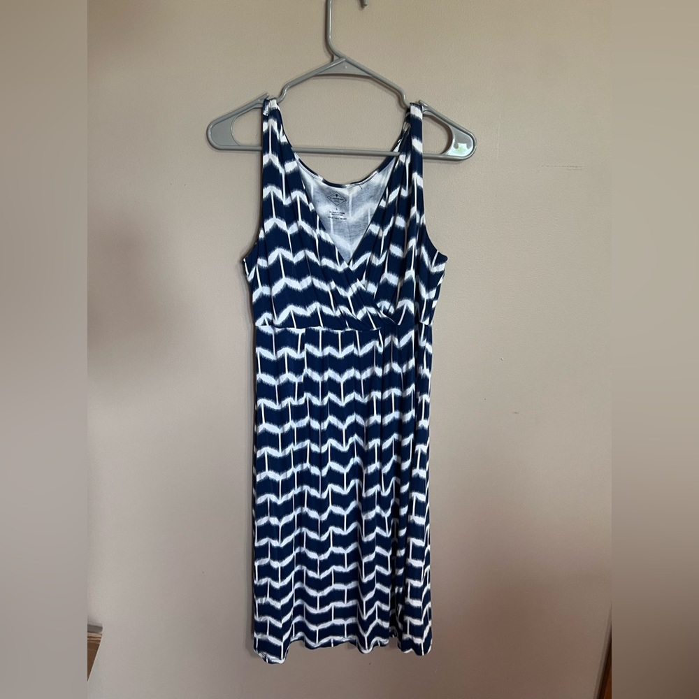 blue dress